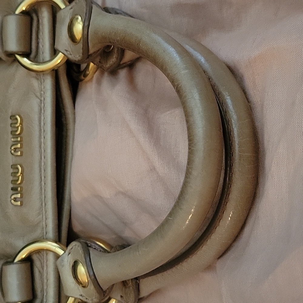 Miu Miu  Vitello Lux with COA & dust bag - Picture 9 of 16
